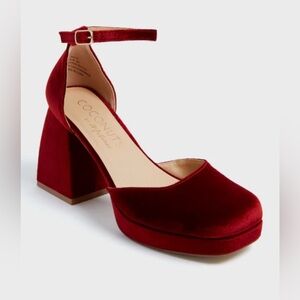 COCONUTS by MATISSE burgundy misha heels